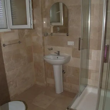 Ξενοδοχείο Mutlu 4*