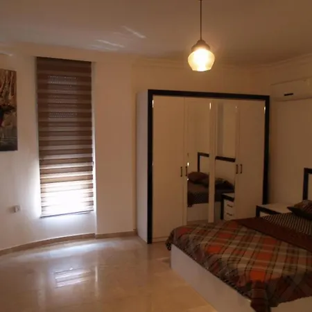Mutlu Villa