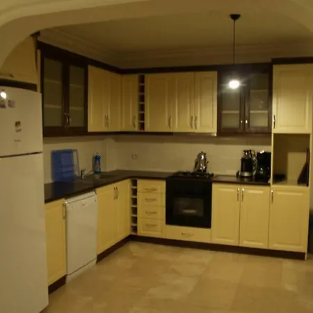 Mutlu Villa